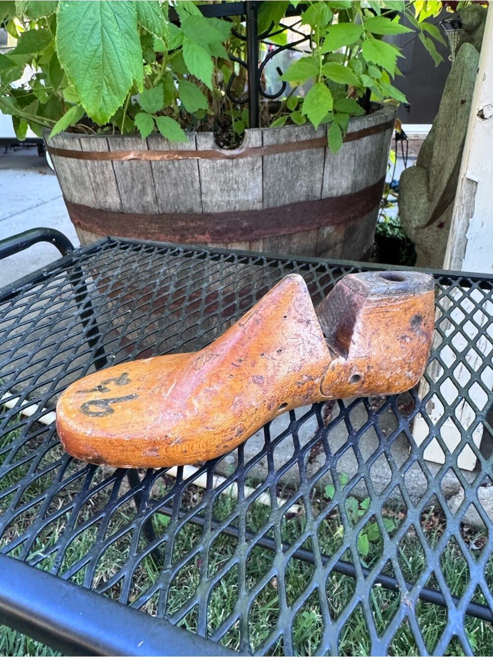 Vintage Cobbler's Wooden Wood 1 Childs Shoe Mold Size 9 1/2 Decorative